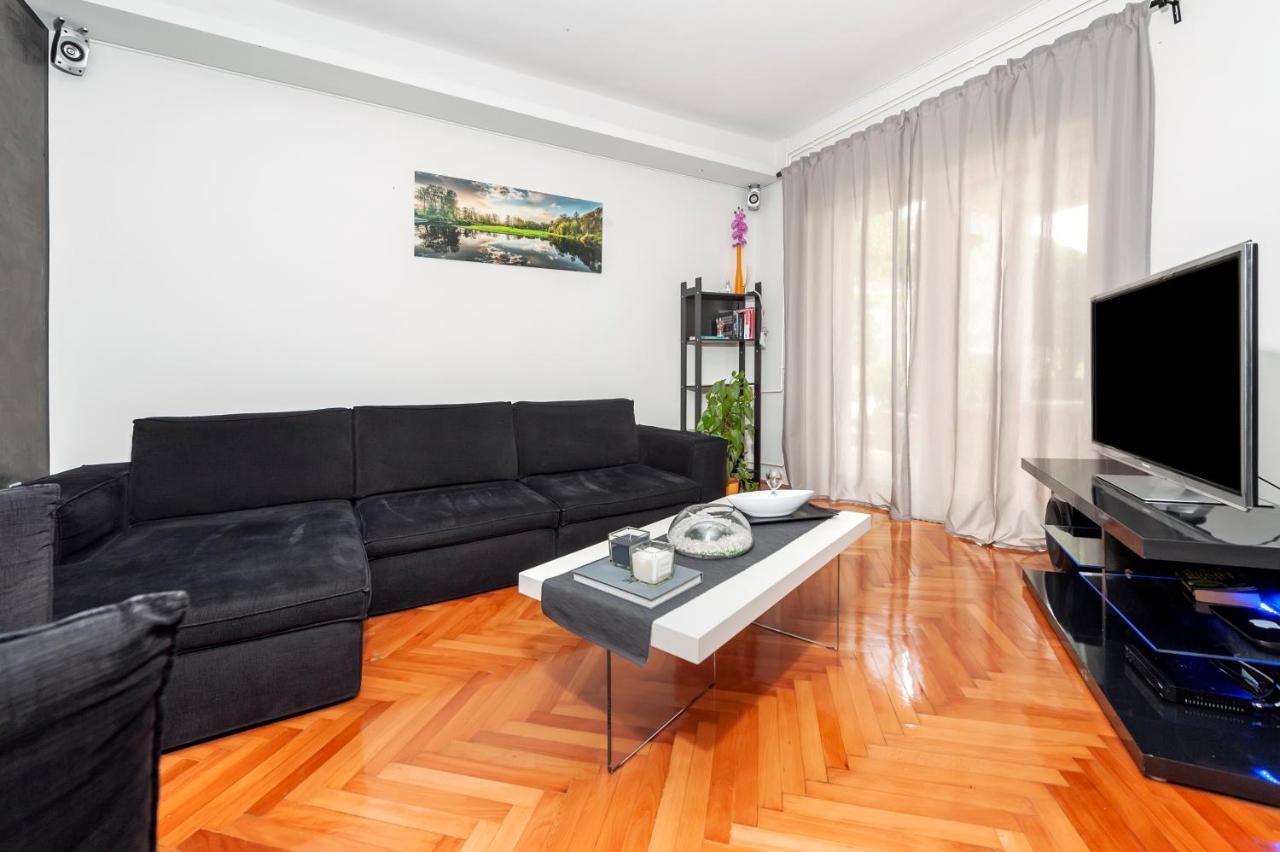 Apartment Cave Rovinj Bagian luar foto