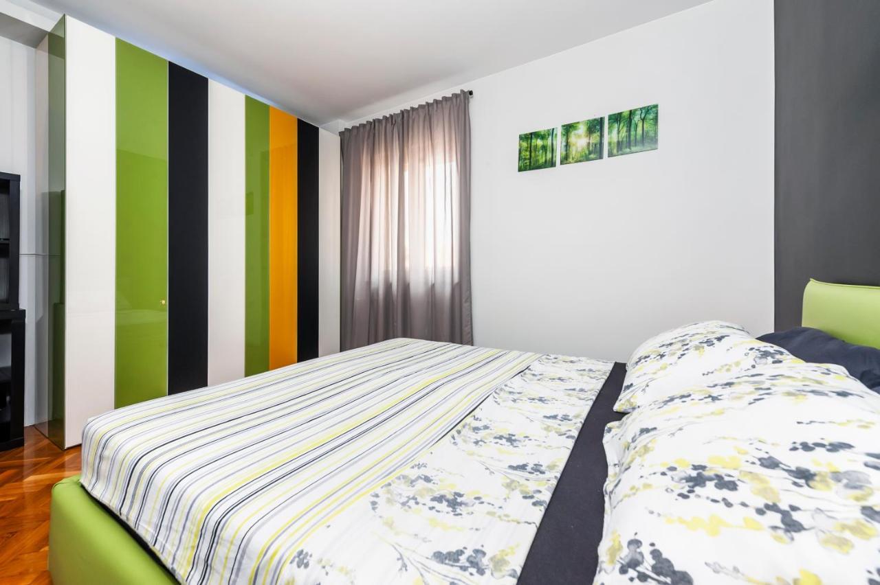 Apartment Cave Rovinj Bagian luar foto