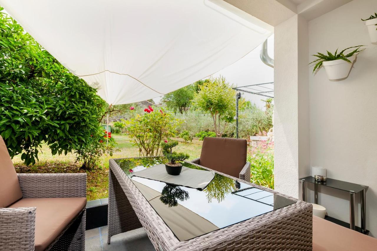 Apartment Cave Rovinj Bagian luar foto